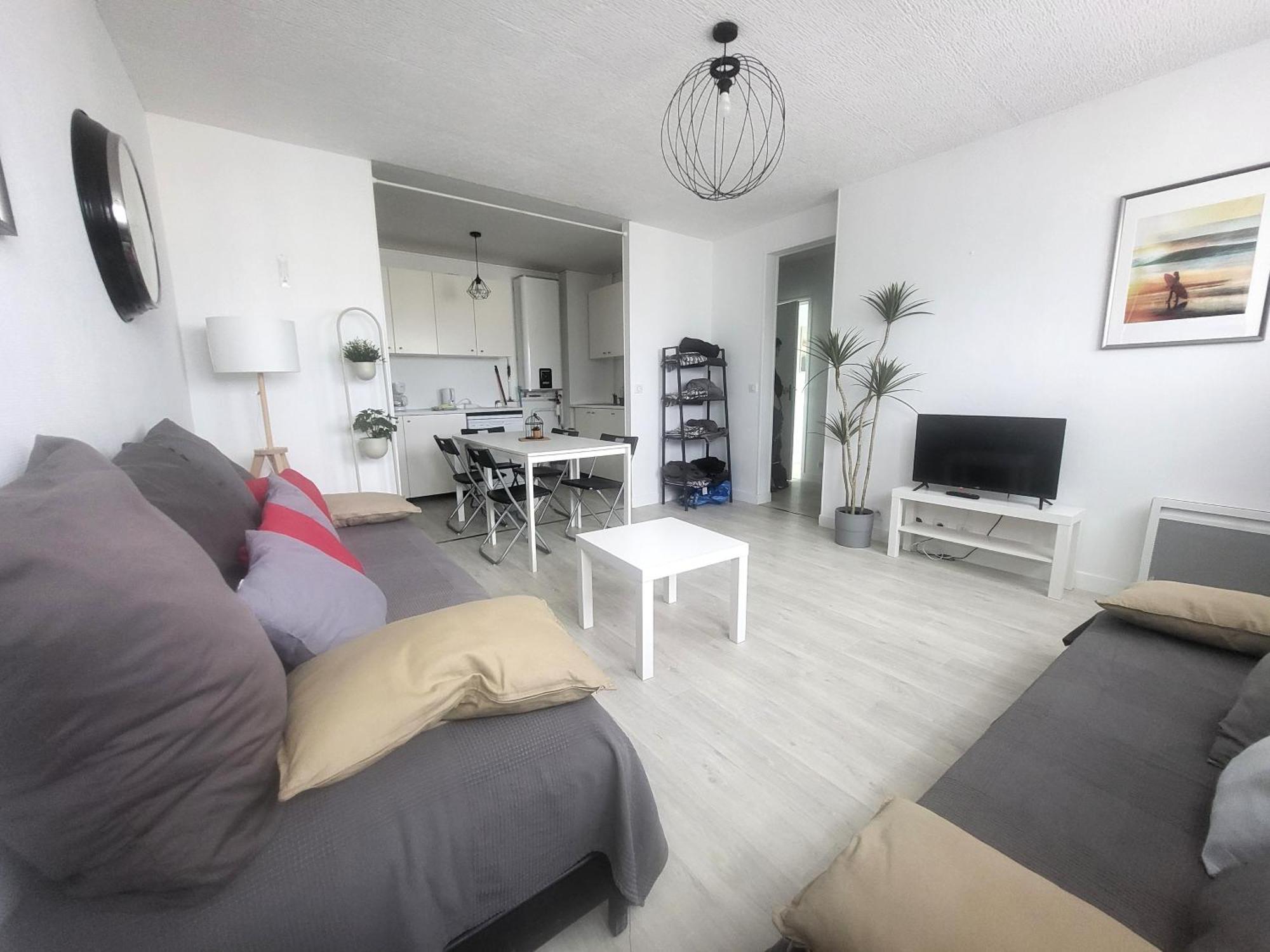 St-Quentin-En-Yvelines Plusieurs Appartements Avec Parking Trappes Room photo
